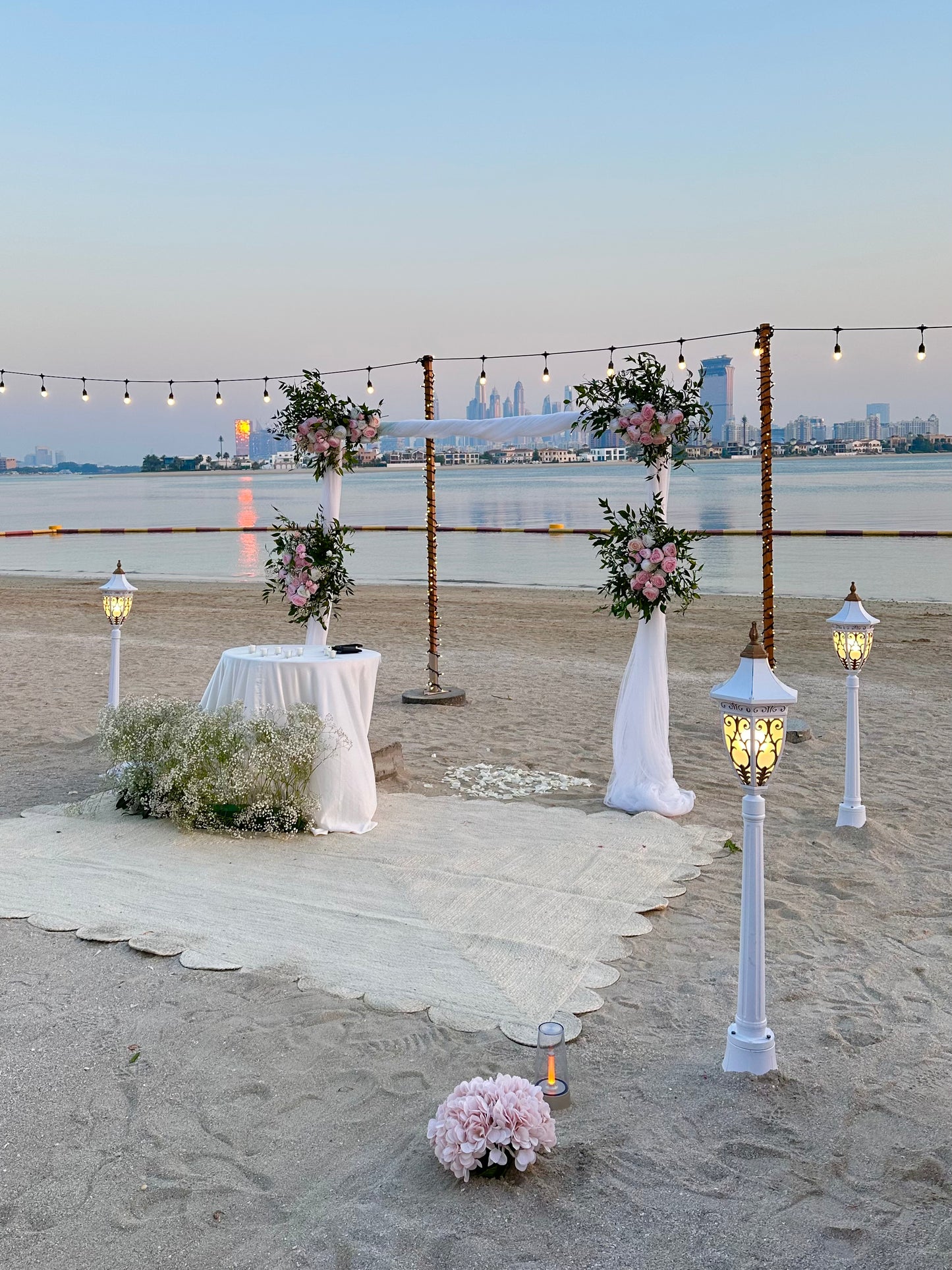 "BEACH WEDDING Arch"