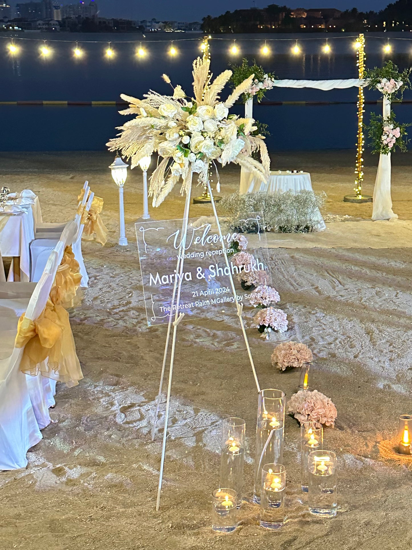 "WELCOME SIGN"